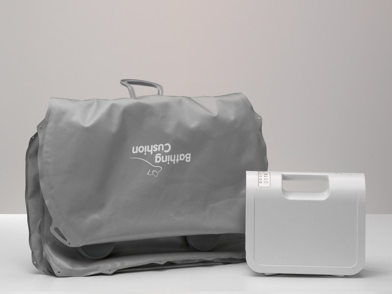 Mangar Bathing Cushion with Compressor - Image 5