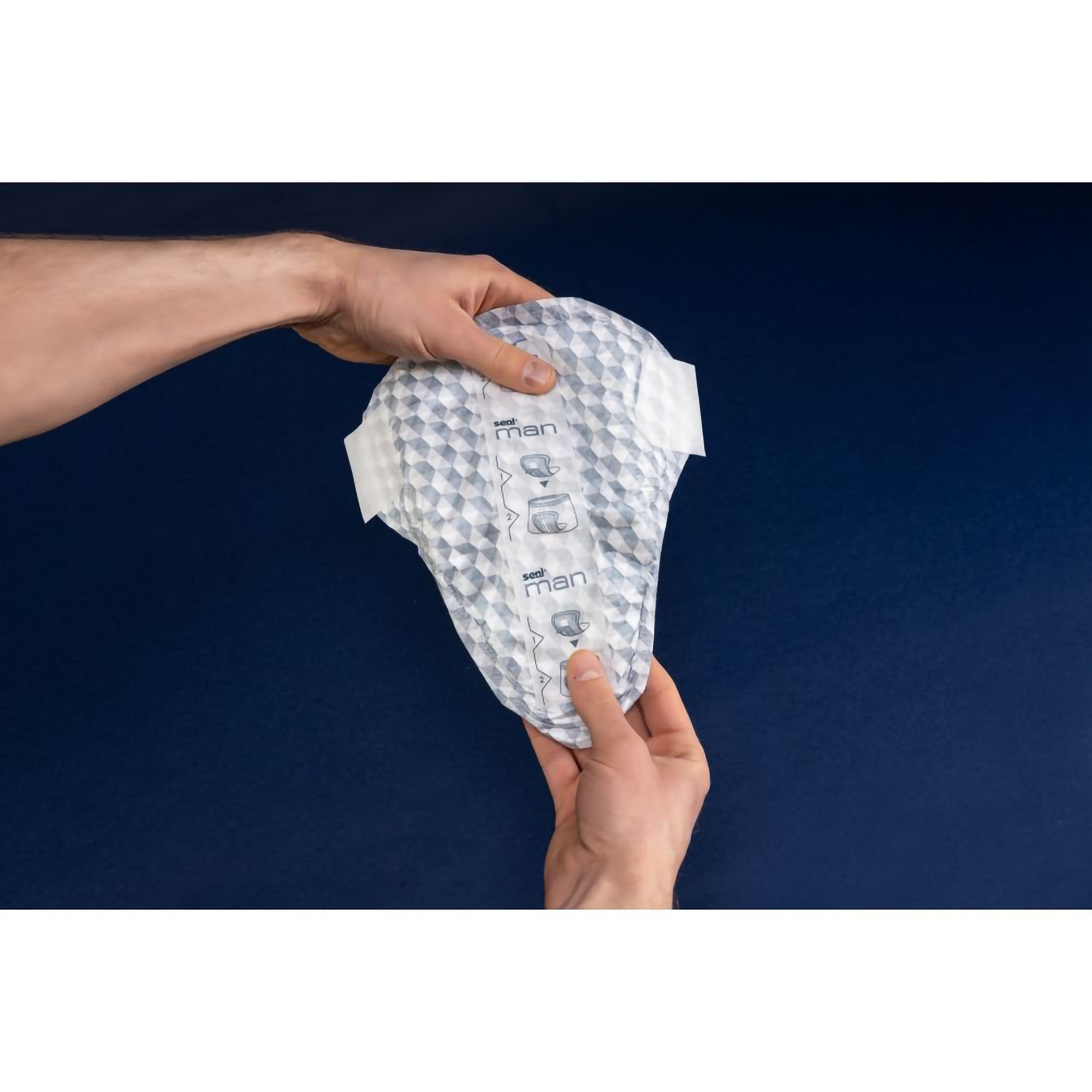 Seni® Man Active Bladder Control Guards - Image 4