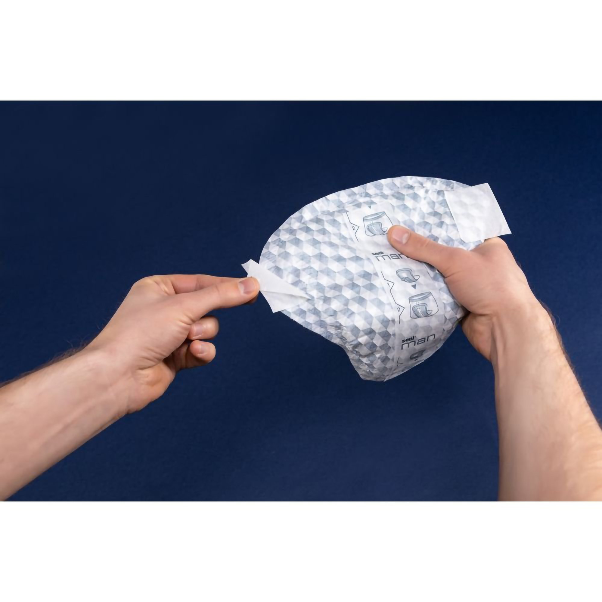 Seni® Man Active Light Bladder Control Guards - Image 5