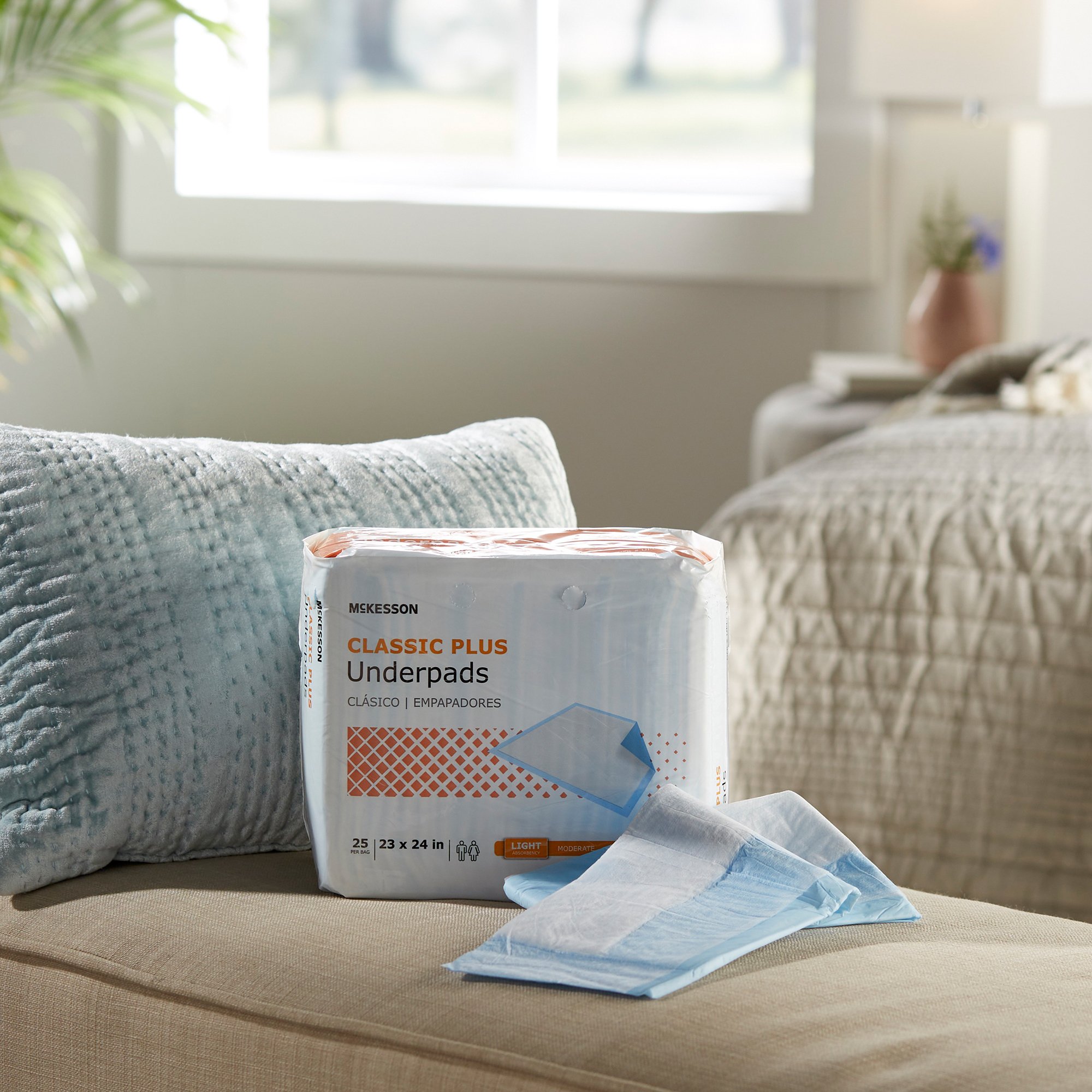 McKesson Classic Plus Light Absorbency Underpads, 23 x 24 Inch - Image 6