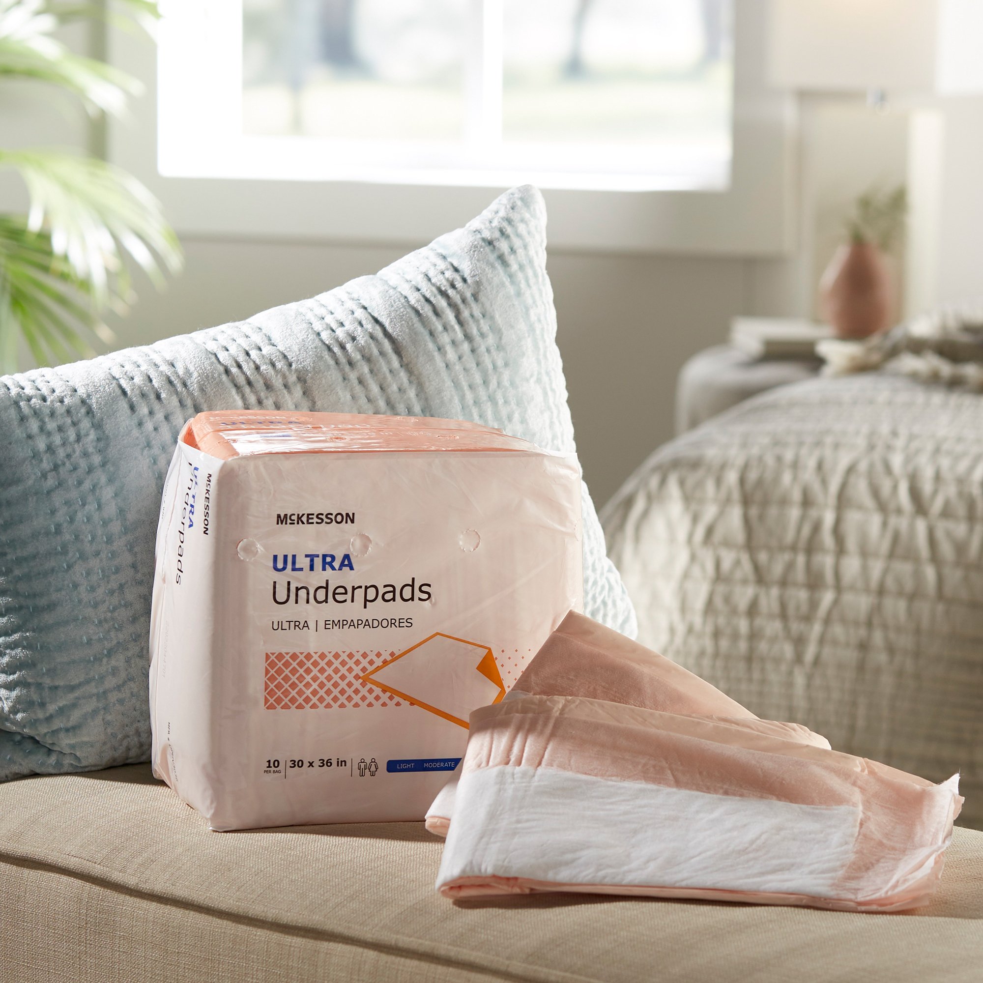 McKesson Ultra Heavy Absorbency Underpad, 30 x 36 Inch - Image 4