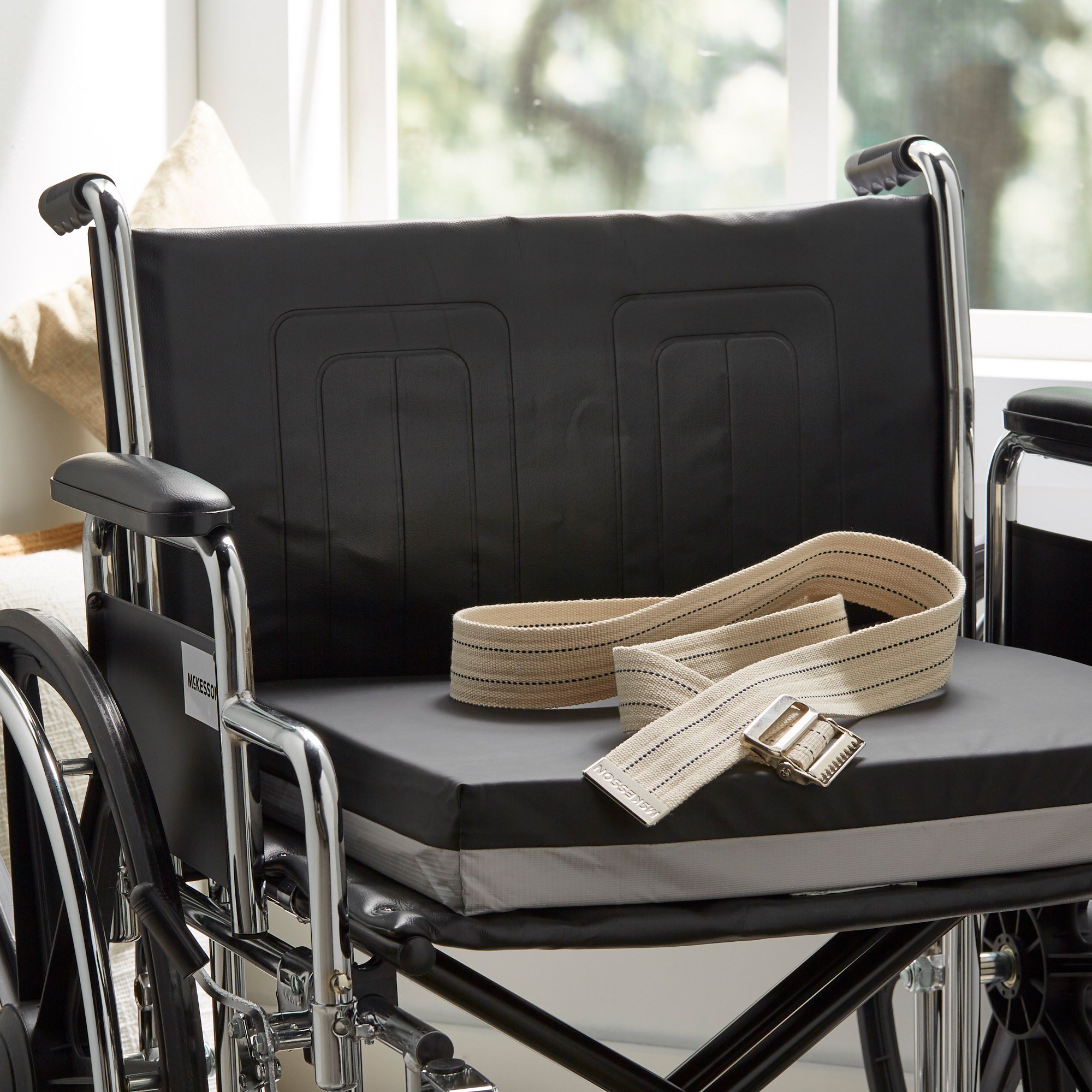 McKesson White Gait Belt, 60 Inch - Image 4