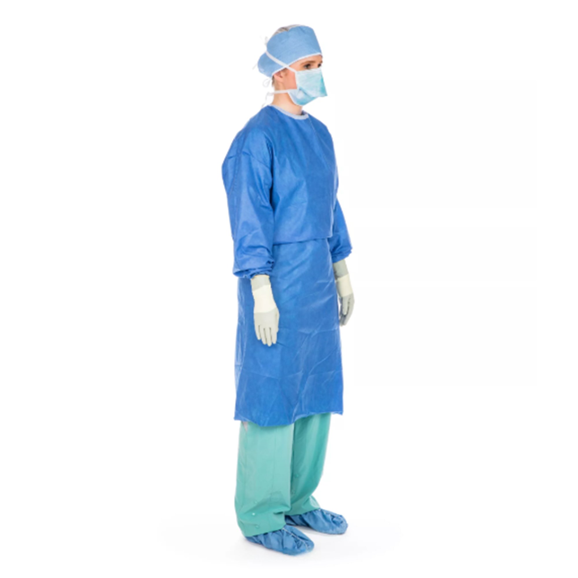 Cardinal Health Astound nonreinforced Surgical Gown With Towel - Image 2