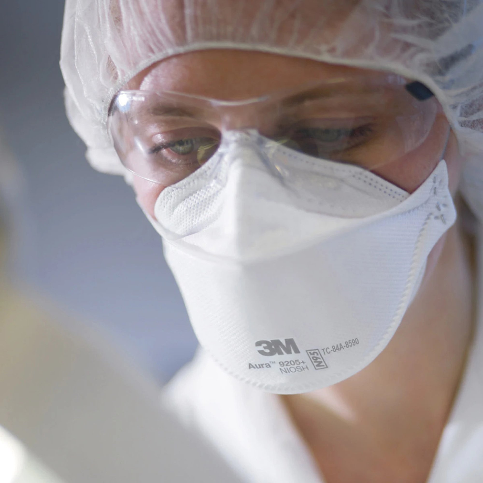 3M™ Aura™ Particulate Respirator Mask - Image 3