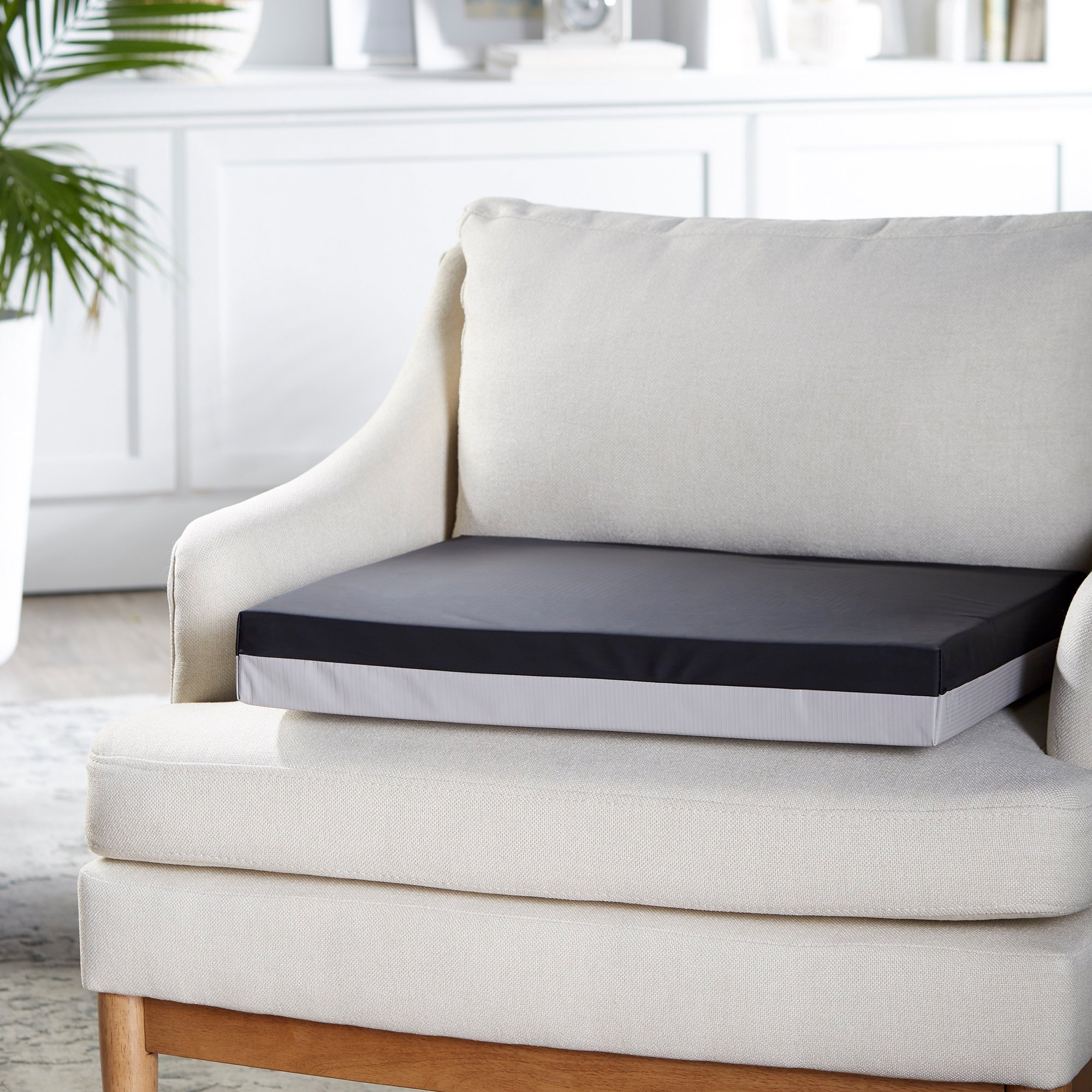 McKesson Gel Protekt Seat Cushion, 22 x 18 x 3 Inch - Image 10