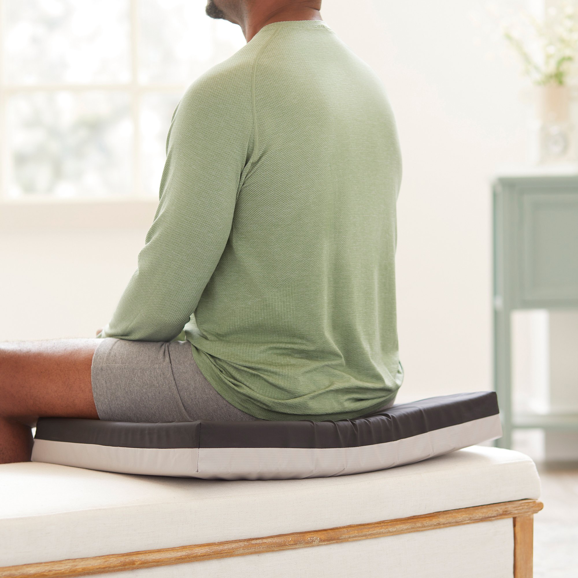 McKesson Gel Protekt Seat Cushion, 24 x 18 x 3 Inch - Image 9