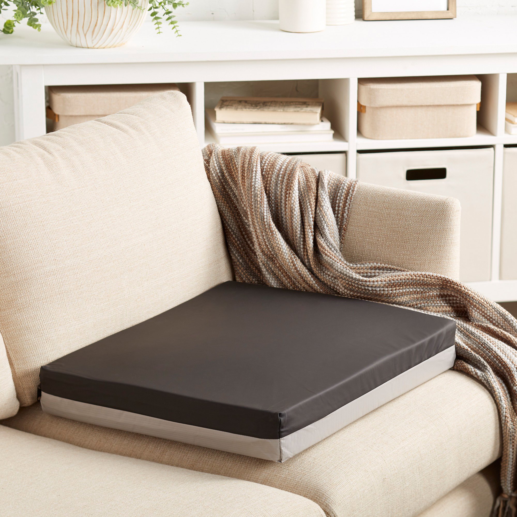 McKesson Molded Foam Seat Cushion, 20 x 18 x 3 Inch - Image 6