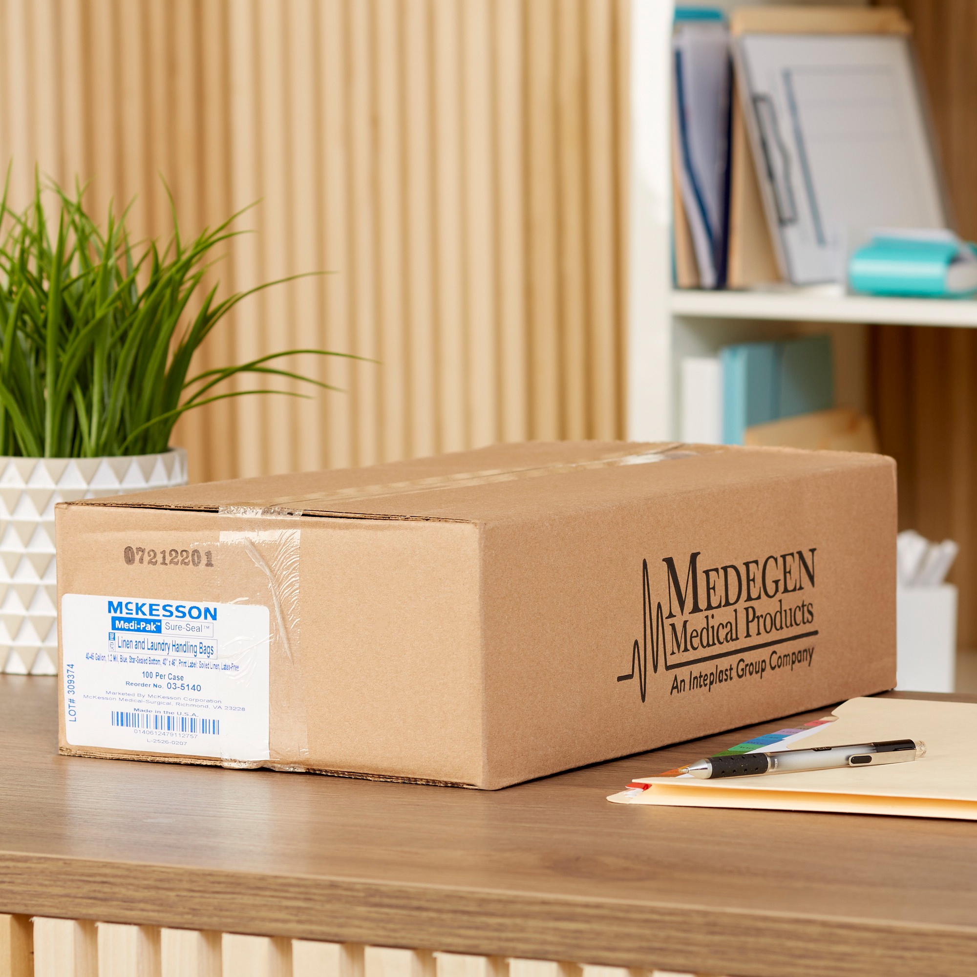 Medi-Pak™ SURE-SEAL™ Laundry Bag - Image 4