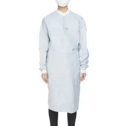 Aero Chrome Surgical Gown with Towel, Medium